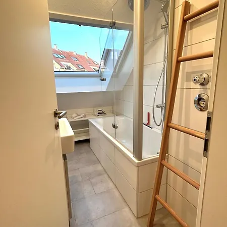 Apartman Perfekt Fuer 4! Kueche Netflix Nespresso Wlan *